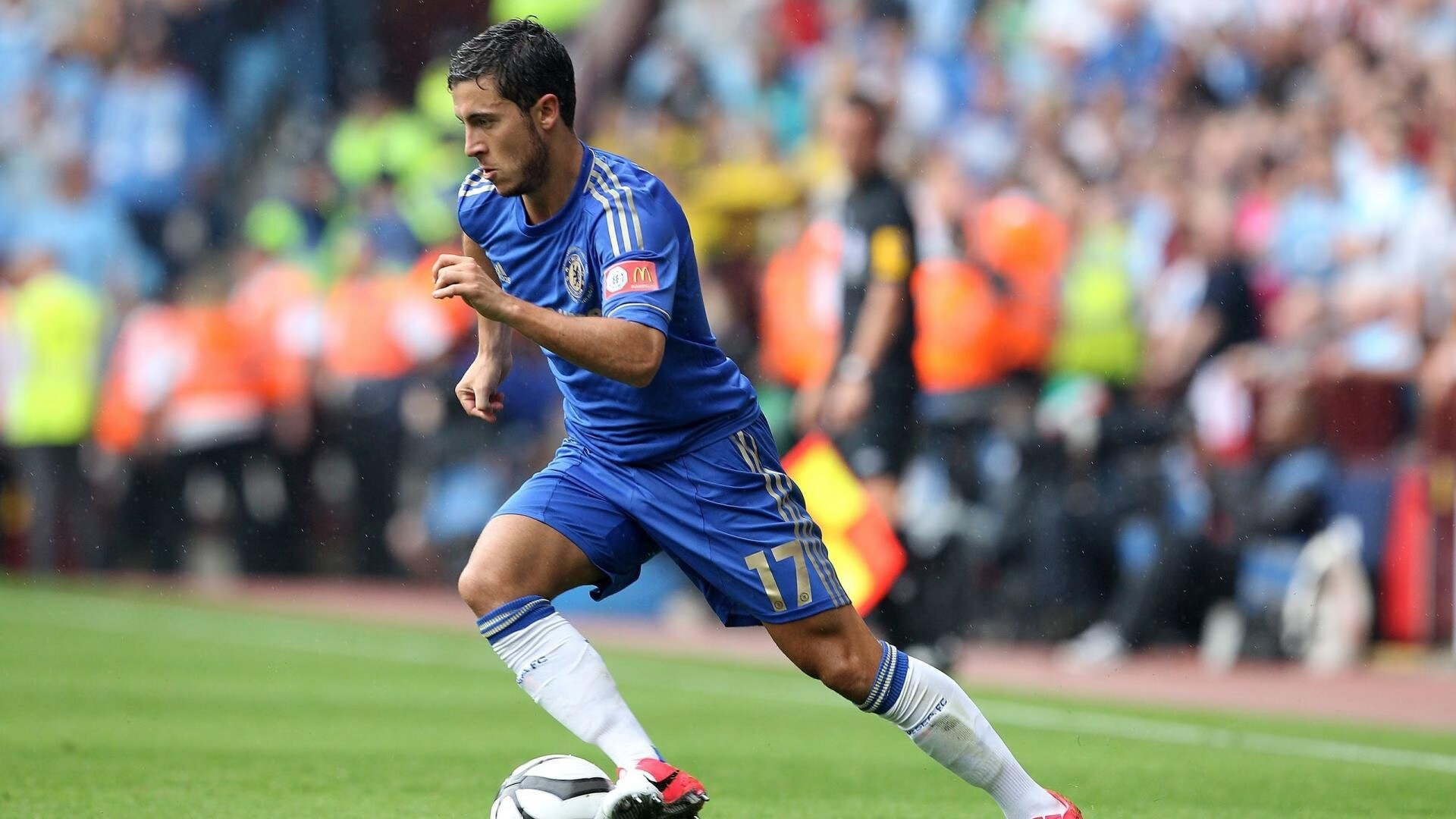 英超俱乐部母公司上市路径与股价波动分析，英超球队股份